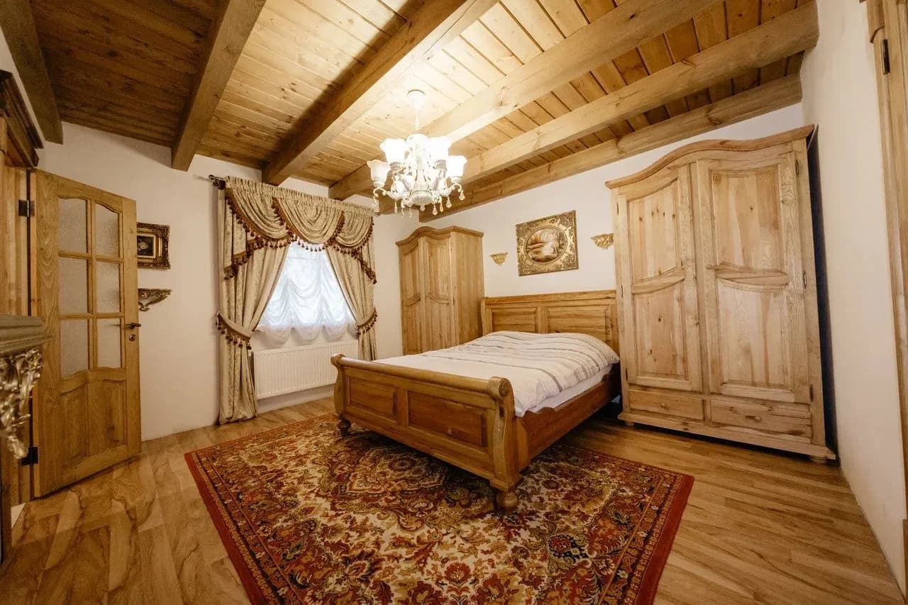 Double Room thumbnail 2